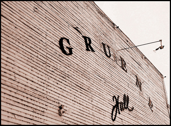 Grueen Hall